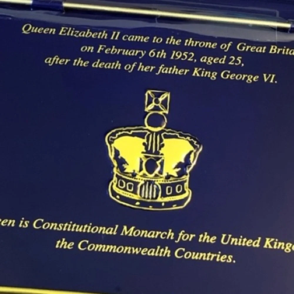 🇬🇧 QUEEN ELIZABETH II ENGLISH BREAKFAST TEA Sealed Tin w/ 40 English teabags ✨